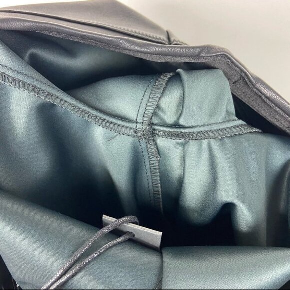 NWT Revolve Blank NYC Pull-On Leggings Black‎ Pants Vegan Leather Size 28 Coated - Picture 10 of 11